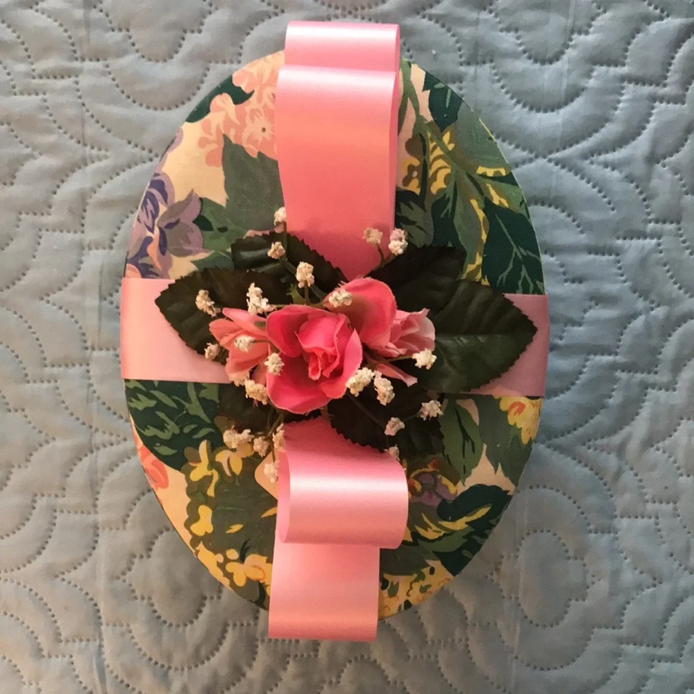 Set of 3 Fabric Floral Decorative Boxes w/ Ribbons Faux Flowers + 2 Heart Boxes - Picture 4 of 14